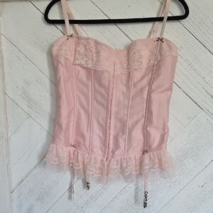 Elegant Pink Lace Bustier